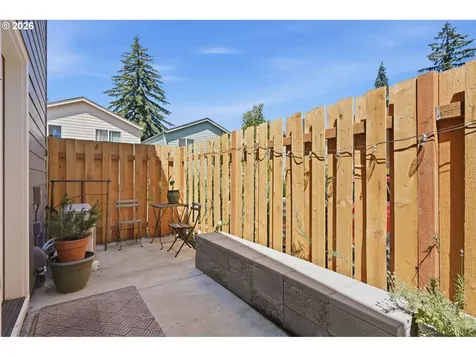 6046 SE 136th Avenue Portland OR 97236