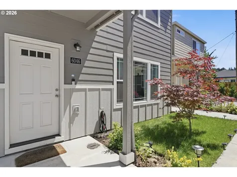 6046 SE 136th Avenue Portland OR 97236