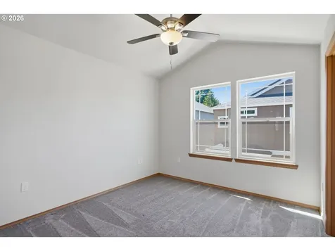 6046 SE 136th Avenue Portland OR 97236