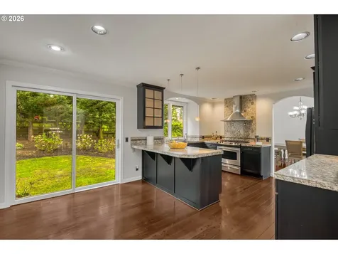 1610 Lee Street Lake Oswego OR 97034