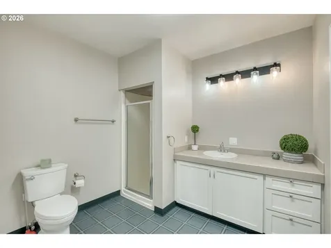 1610 Lee Street Lake Oswego OR 97034