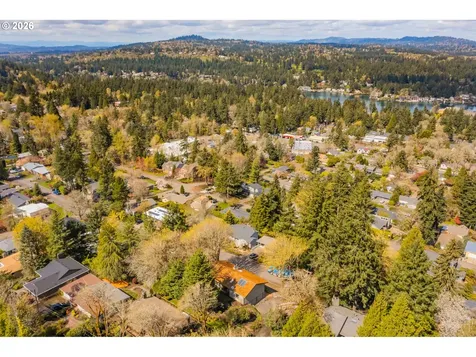 1610 Lee Street Lake Oswego OR 97034