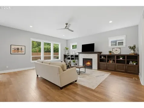 11409 SW Suzanne Place Portland OR 97223