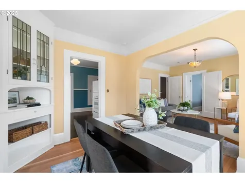 5445 SE Harney Drive Portland OR 97206