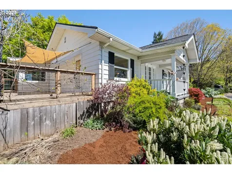 5445 SE Harney Drive Portland OR 97206