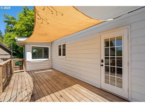 5445 SE Harney Drive Portland OR 97206