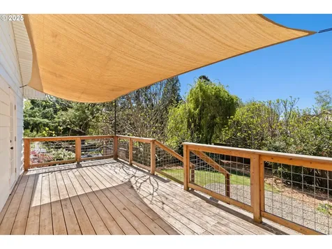5445 SE Harney Drive Portland OR 97206