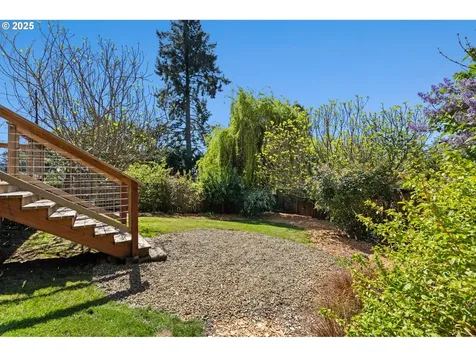 5445 SE Harney Drive Portland OR 97206