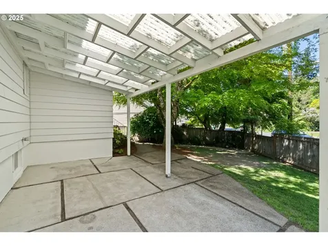 5445 SE Harney Drive Portland OR 97206