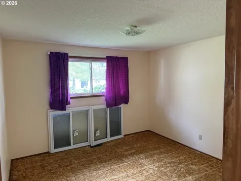 13202 NE Brookside Drive Aurora OR 97002