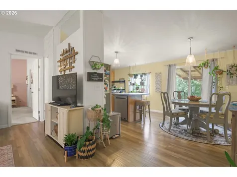 2333 N Terry Street Eugene OR 97402