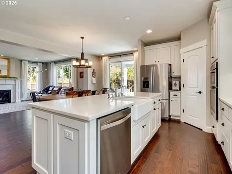 668 N 49th Avenue Ridgefield WA 98642