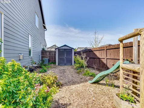 668 N 49th Avenue Ridgefield WA 98642