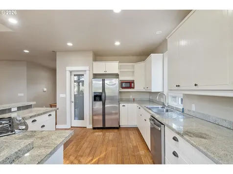 705 NW Highland Circle Waldport OR 97394