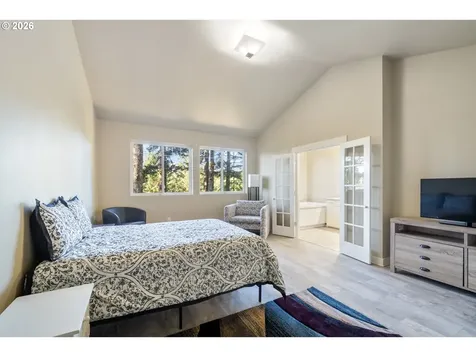 705 NW Highland Circle Waldport OR 97394