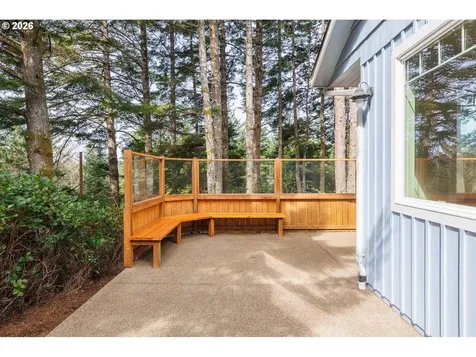 705 NW Highland Circle Waldport OR 97394
