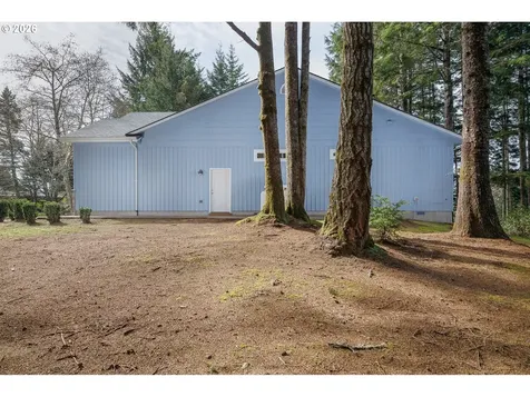 705 NW Highland Circle Waldport OR 97394