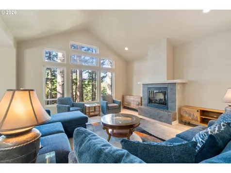 705 NW Highland Circle Waldport OR 97394