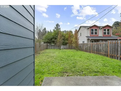 427 SE 154th Avenue Portland OR 97233