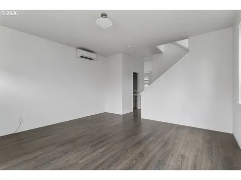 427 SE 154th Avenue Portland OR 97233