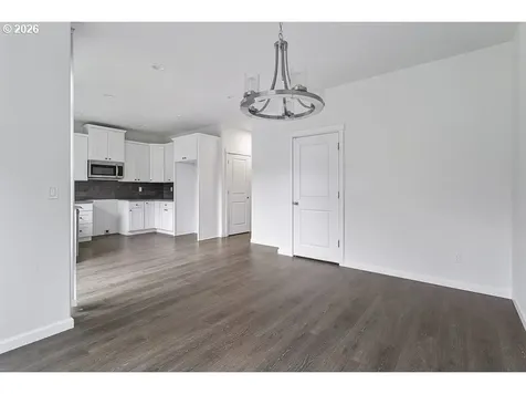 427 SE 154th Avenue Portland OR 97233