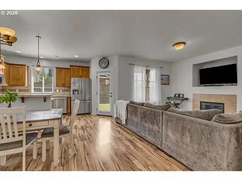 12662 Anita Place Oregon City OR 97045