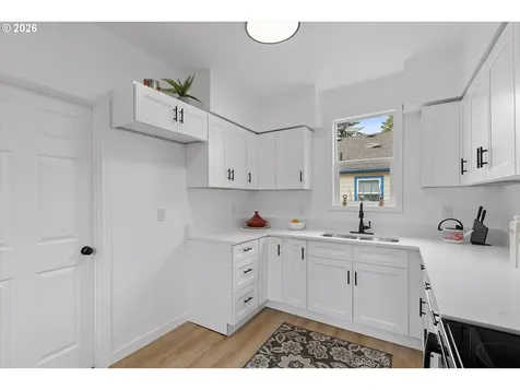9828 SE Ellis Street Portland OR 97266