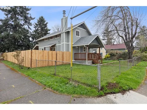 9828 SE Ellis Street Portland OR 97266