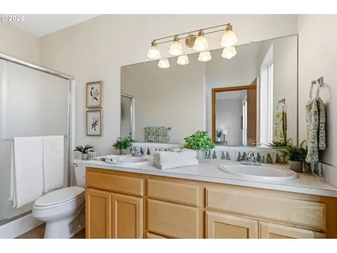 2711 Harvest Court Forest Grove OR 97116