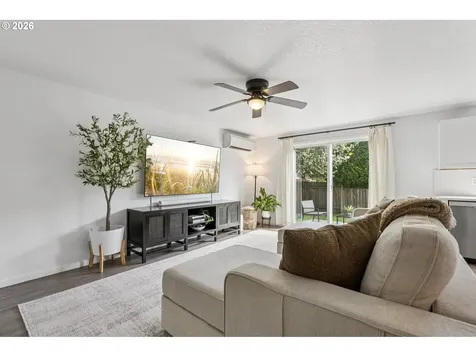 16001 NE 4th Way Vancouver WA 98684