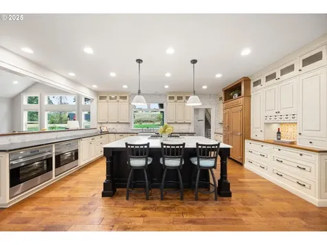 14300 SW Fairoaks Drive Sherwood OR 97140