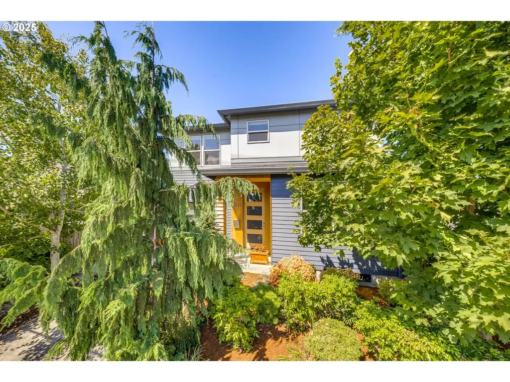 7615 N Delaware Avenue Portland OR 97217
