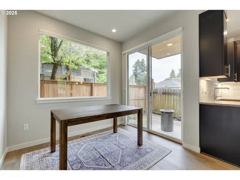 7615 N Delaware Avenue Portland OR 97217