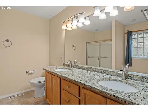 620 NW 22nd Street Redmond OR 97756