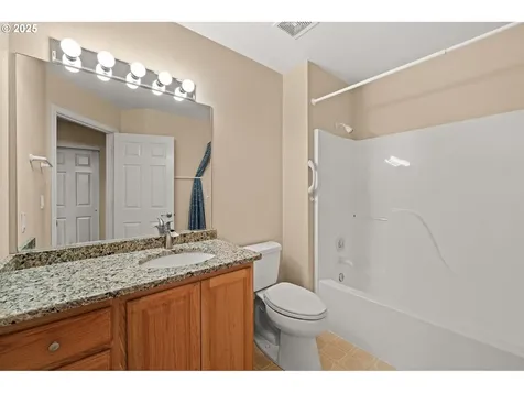 620 NW 22nd Street Redmond OR 97756