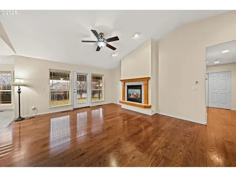 620 NW 22nd Street Redmond OR 97756