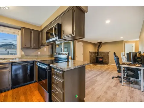 259 N Center Street Sublimity OR 97385