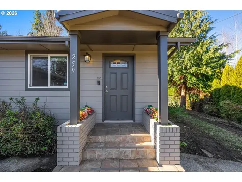 259 N Center Street Sublimity OR 97385