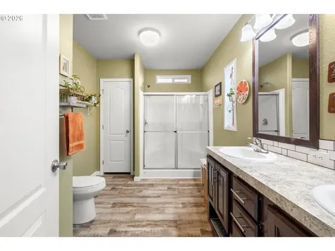 721 Oriental Court Molalla OR 97038