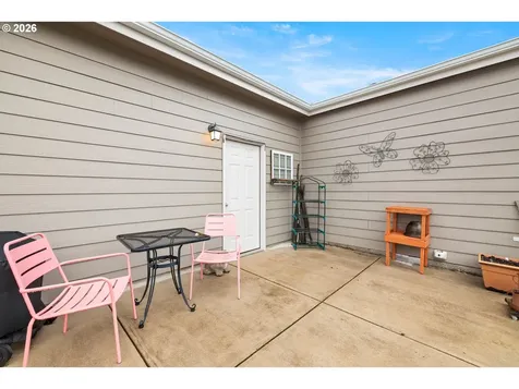 721 Oriental Court Molalla OR 97038