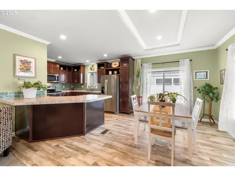 721 Oriental Court Molalla OR 97038