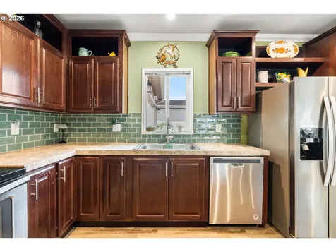 721 Oriental Court Molalla OR 97038