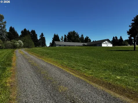 38520/38524 Highway 226 Scio OR 97374