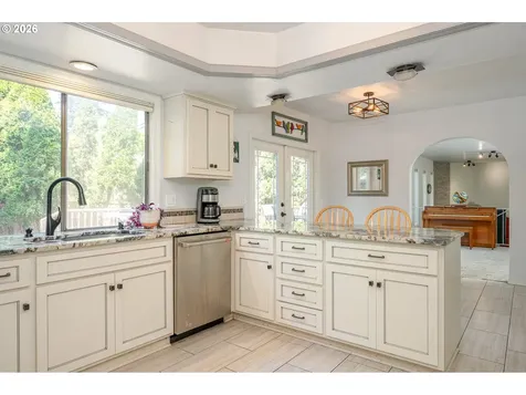6031 SE Aldercrest Road Milwaukie OR 97267