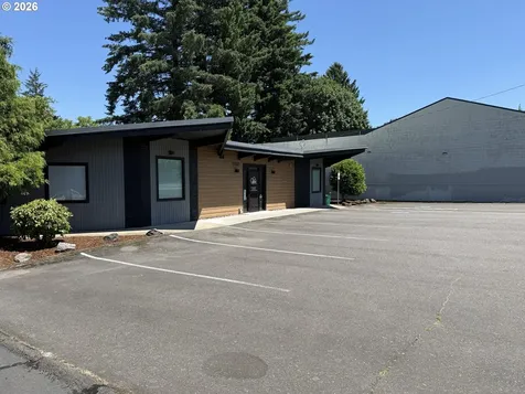 21707 SE Stark Street Gresham OR 97030