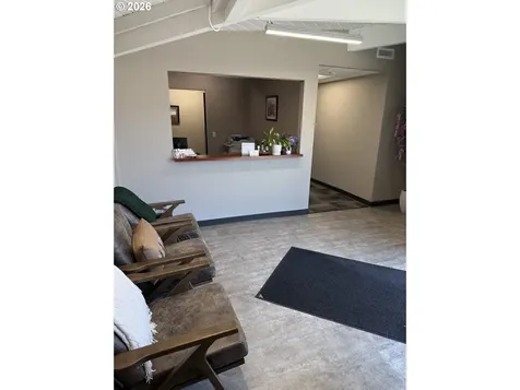 21707 SE Stark Street Gresham OR 97030