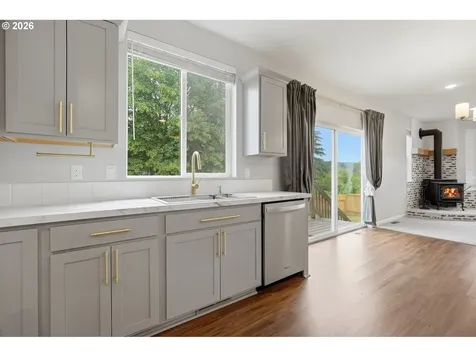 688 Lakeview Drive Vernonia OR 97064