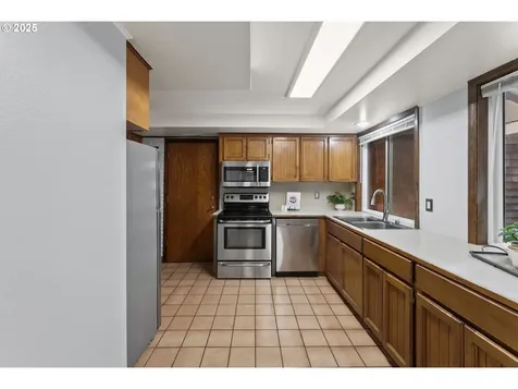 14406 NE Piper Road Vancouver WA 98684