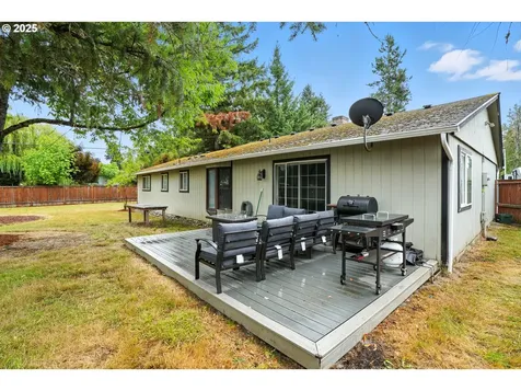 14 SW 11th Street Battle Ground WA 98604
