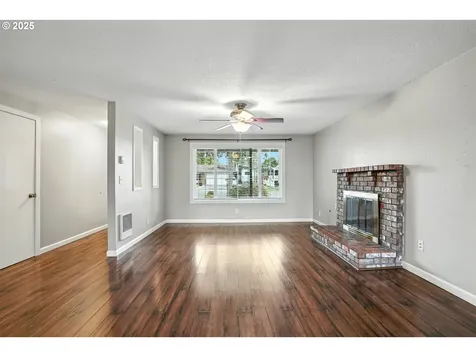 14 SW 11th Street Battle Ground WA 98604